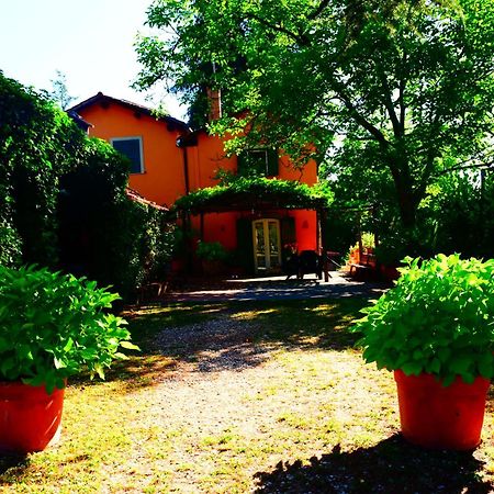 Bed And Breakfast Monticelli Capranica Bagian luar foto